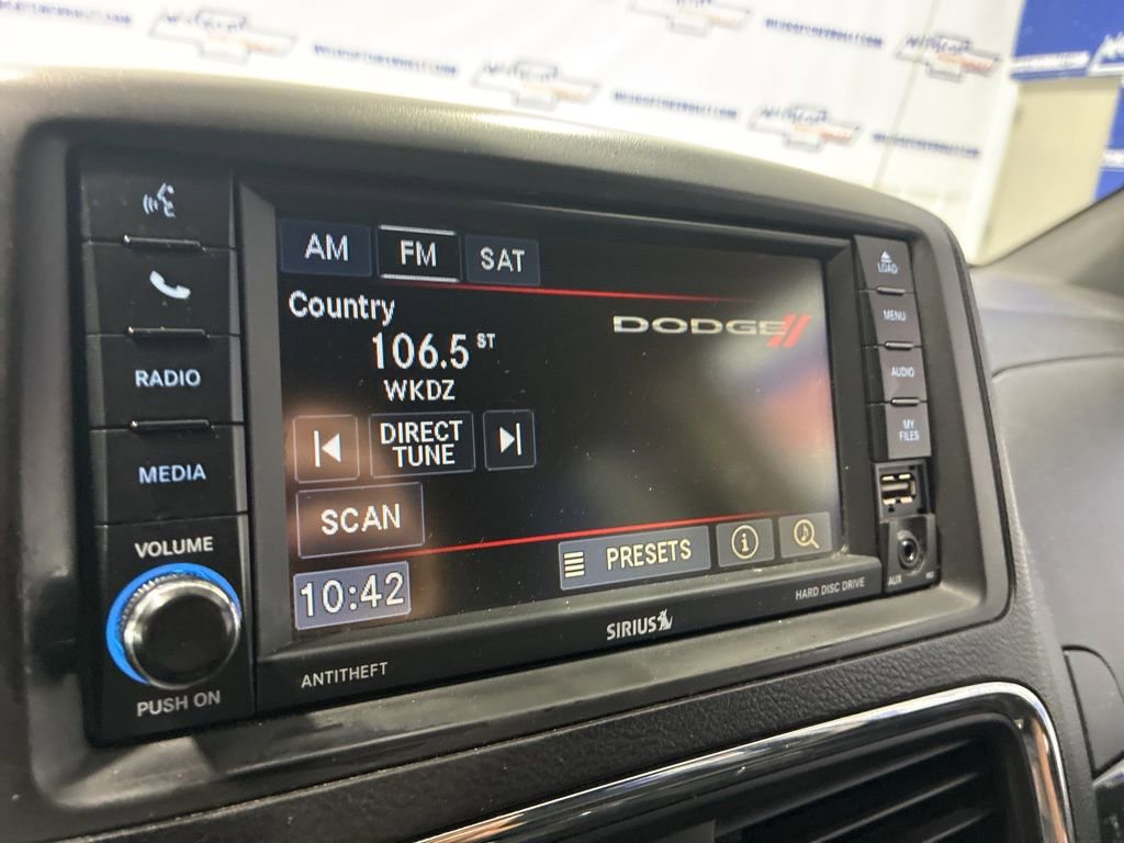 Used 2017 Dodge Grand Caravan SXT image 28