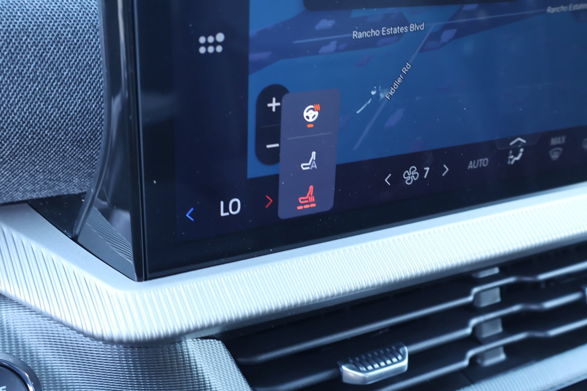 New 2026 Ford Explorer ST-Line w/ ST-Line Street Pack AWD/4WD image 8