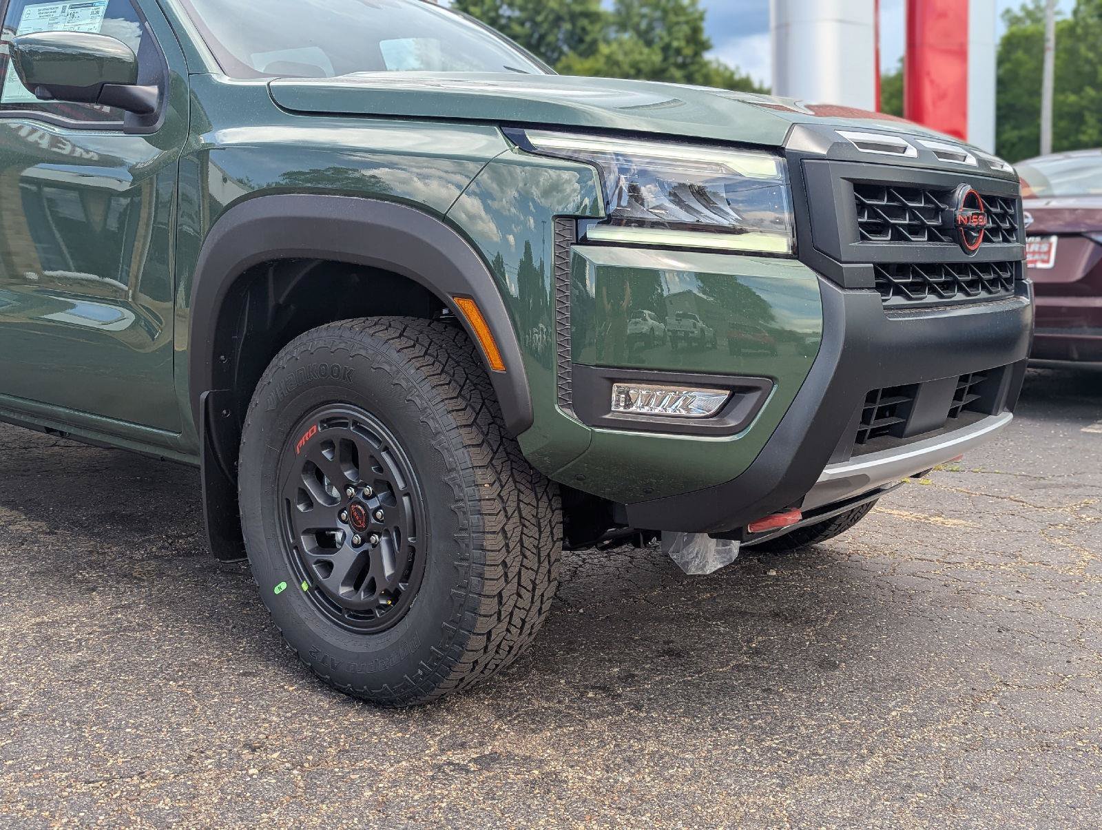 New 2026 Nissan Frontier PRO-4X w/ Pro Premium Package AWD/4WD image 12