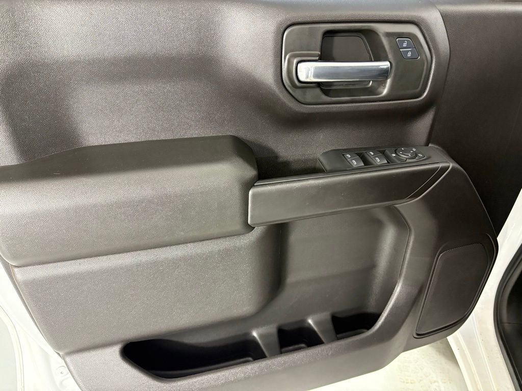 Used 2024 Chevrolet Silverado 1500 Custom Trail Boss w/ LPO, Dark Essentials Package image 18