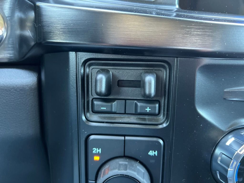 New 2026 Ford F250 Lariat w/ Chrome Package image 30