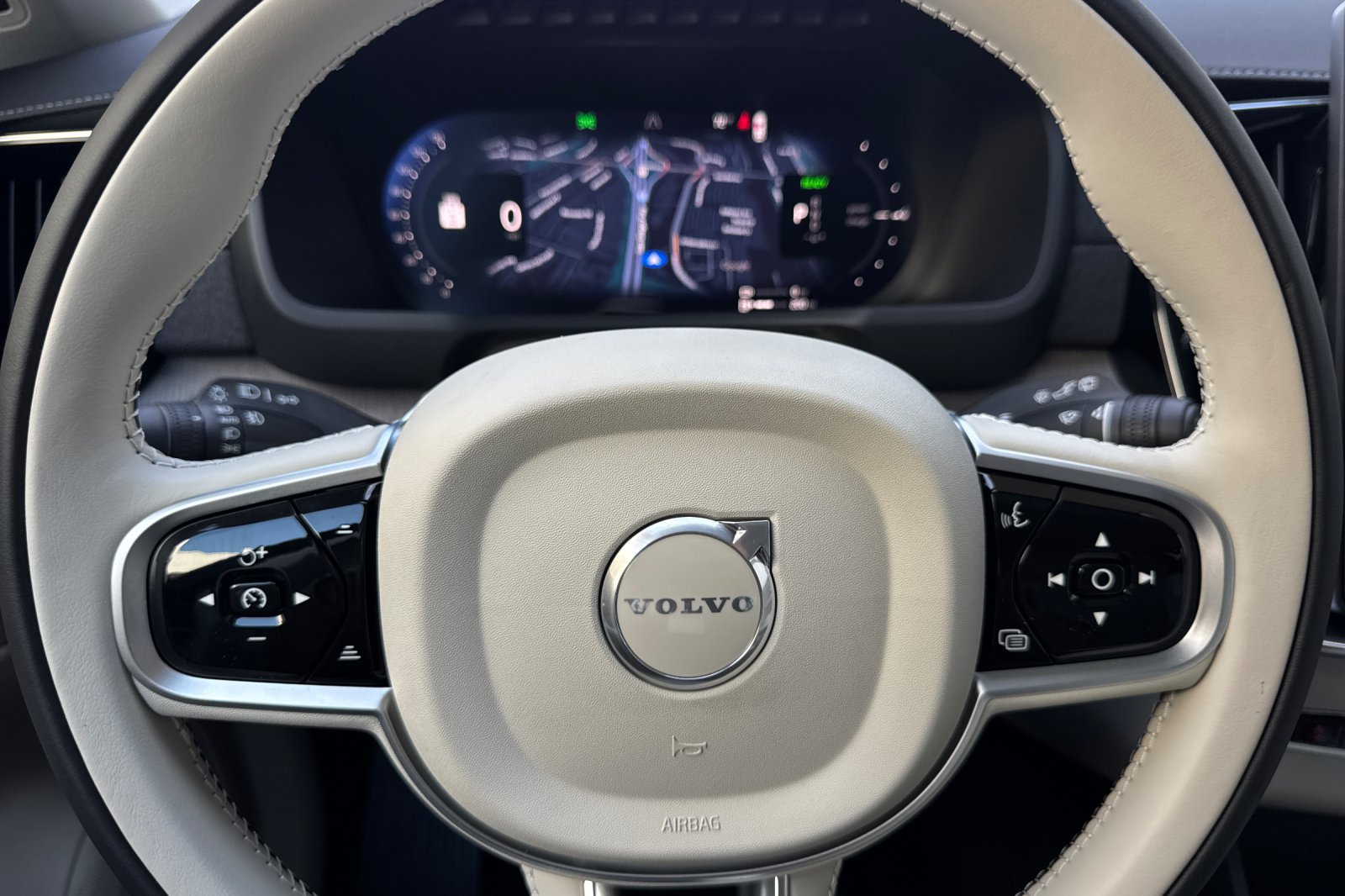 New 2026 Volvo XC90 T8 Ultra AWD/4WD image 22