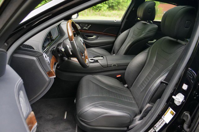 Used 2015 Mercedes-Benz S 550 4MATIC Sedan image 3
