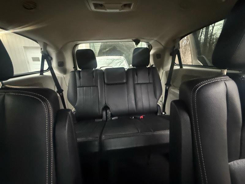 Used 2012 Chrysler Town & Country Touring w/ Entertainment Group #1 image 24