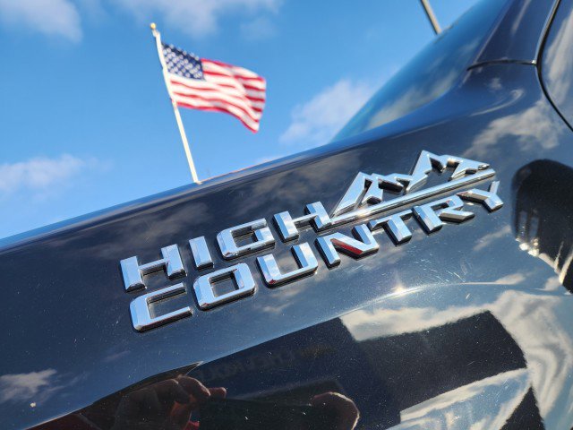 Used 2022 Chevrolet Silverado 3500 High Country w/ Z71 Off-Road Package image 10