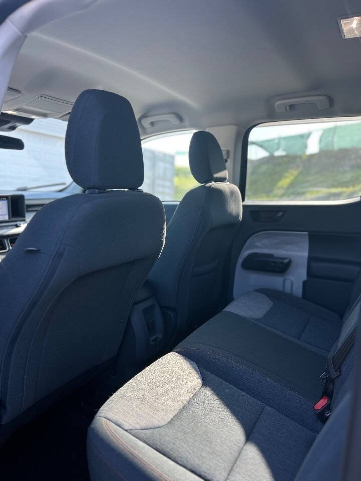 Used 2022 Ford Maverick XLT FWD image 12