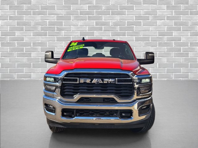 Used 2026 RAM 2500 Big Horn AWD/4WD image 2