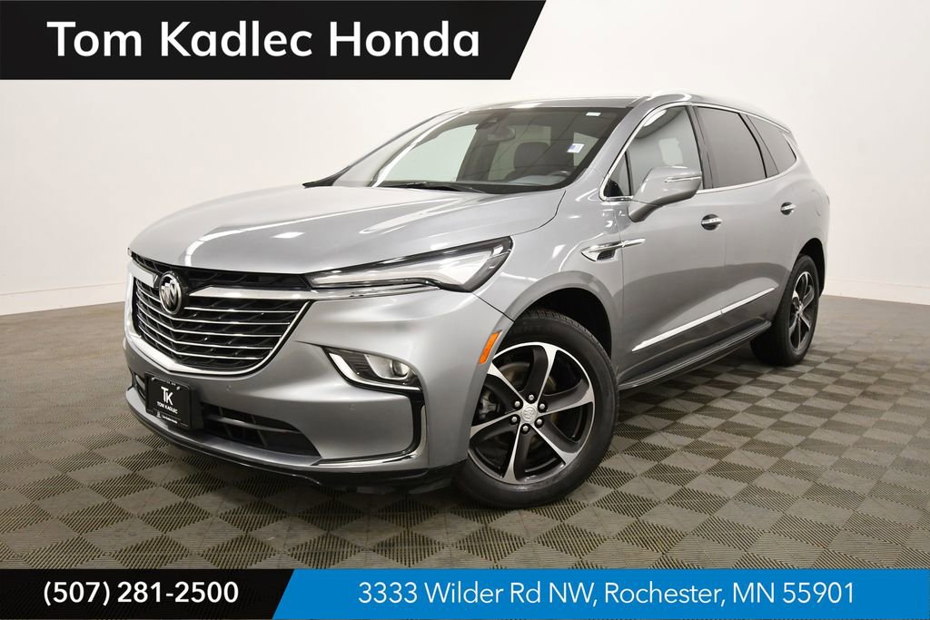 Used 2023 Buick Enclave Essence w/ LPO, Touring Package image 1