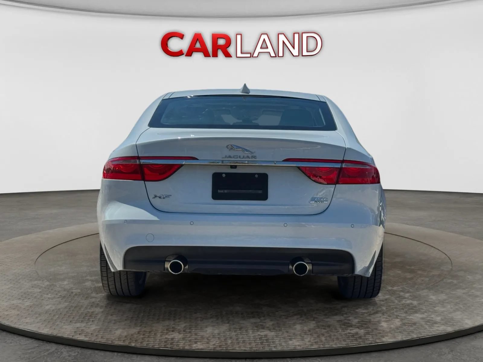Used 2016 Jaguar XF Premium AWD/4WD image 5
