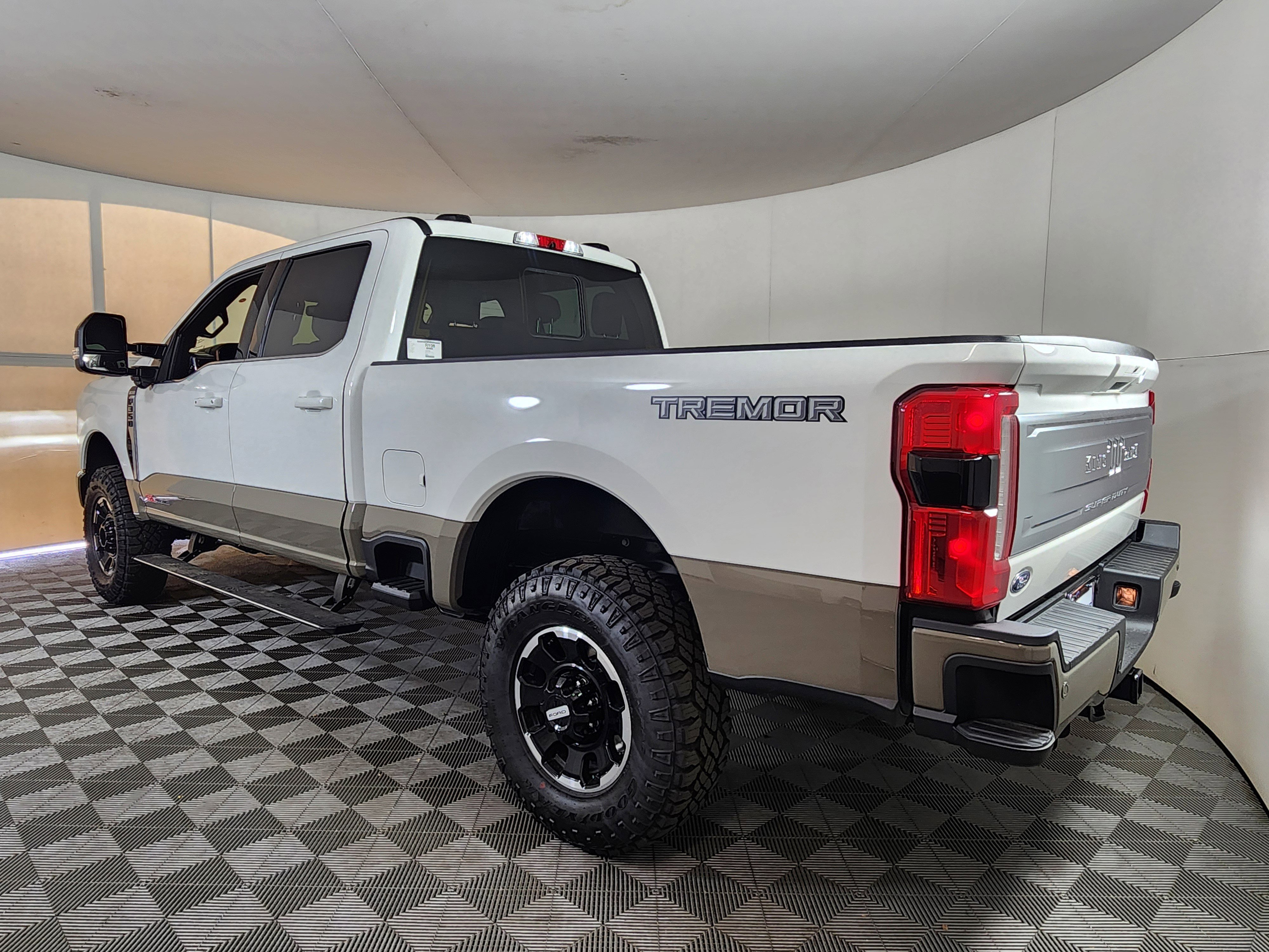 New 2026 Ford F350 King Ranch image 5