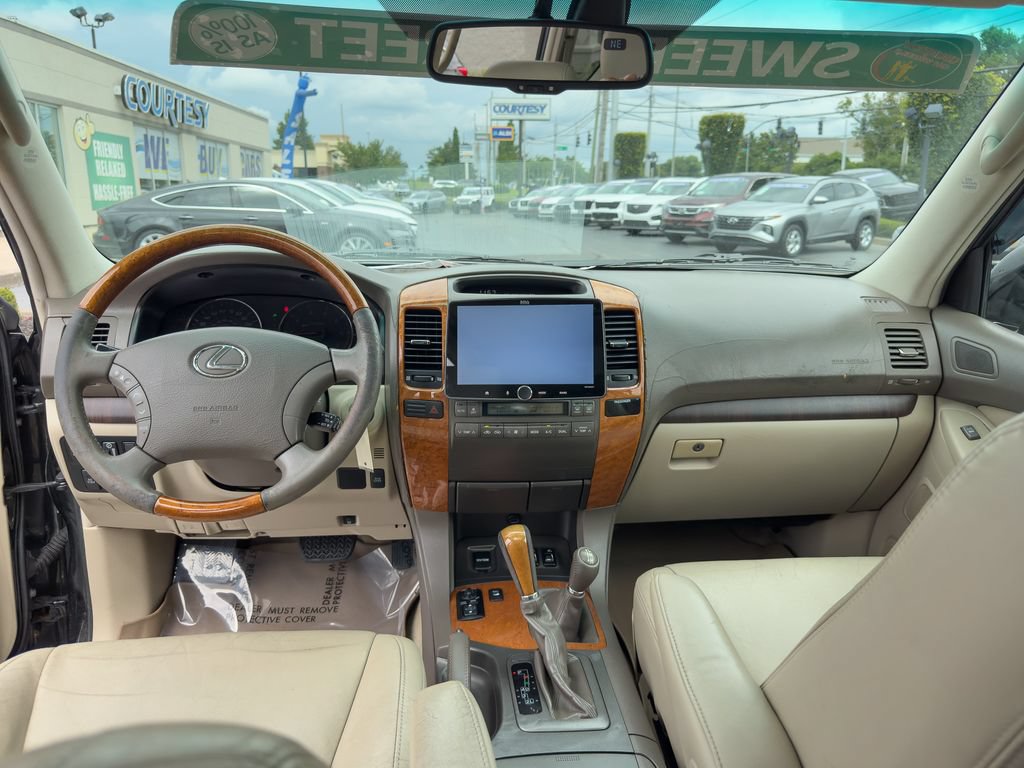Used 2007 Lexus GX 470 w/ Preferred Accessory Pkg AWD/4WD image 19