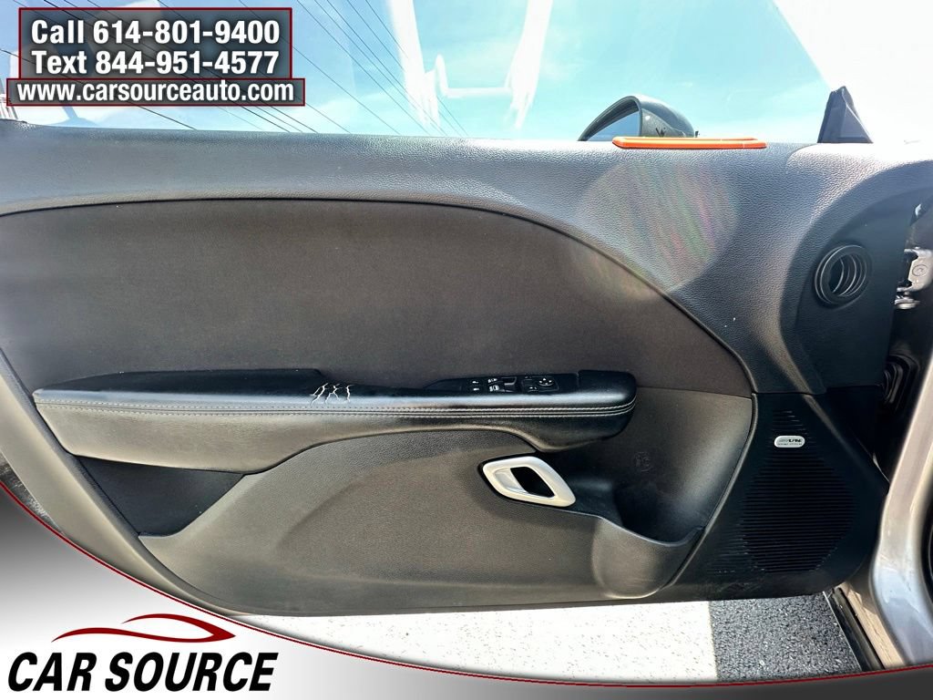 Used 2016 Dodge Challenger SXT w/ Blacktop Package RWD image 18
