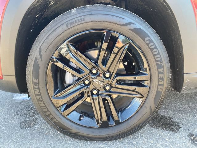 Used 2024 Chevrolet Trax ACTIV w/ Driver Confidence Package FWD image 31