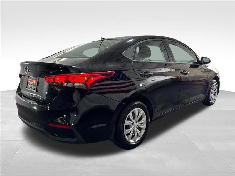 Used 2021 Hyundai Accent SE image 5