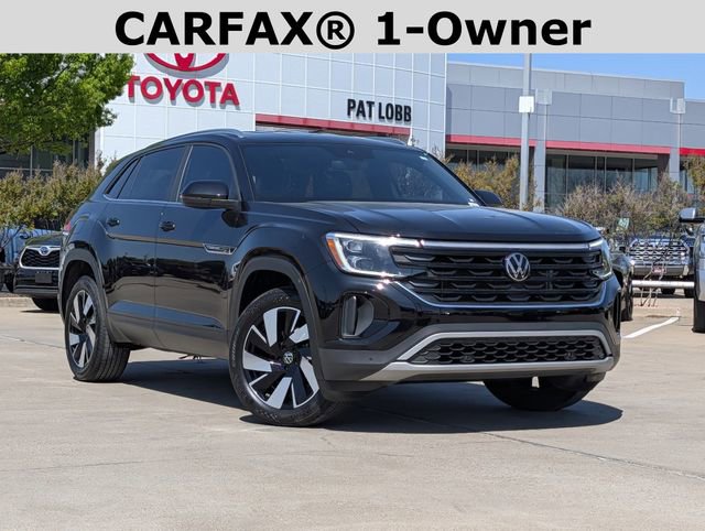 Used 2024 Volkswagen Atlas Cross Sport SE image 2