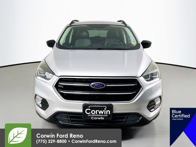Certified 2019 Ford Escape SE image 2