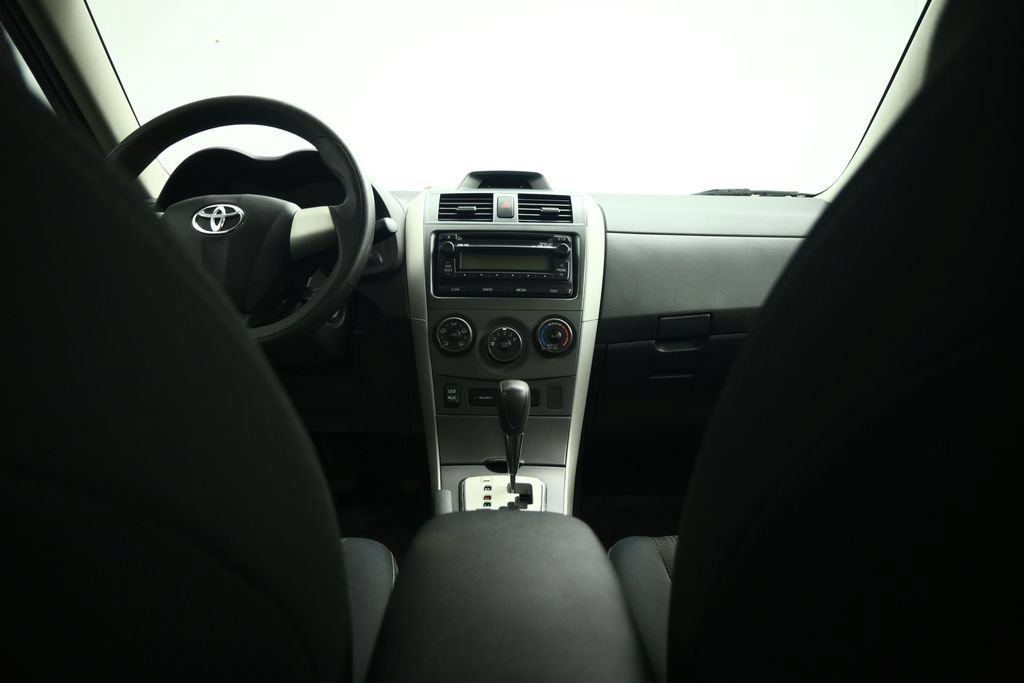 Used 2012 Toyota Corolla S FWD image 37