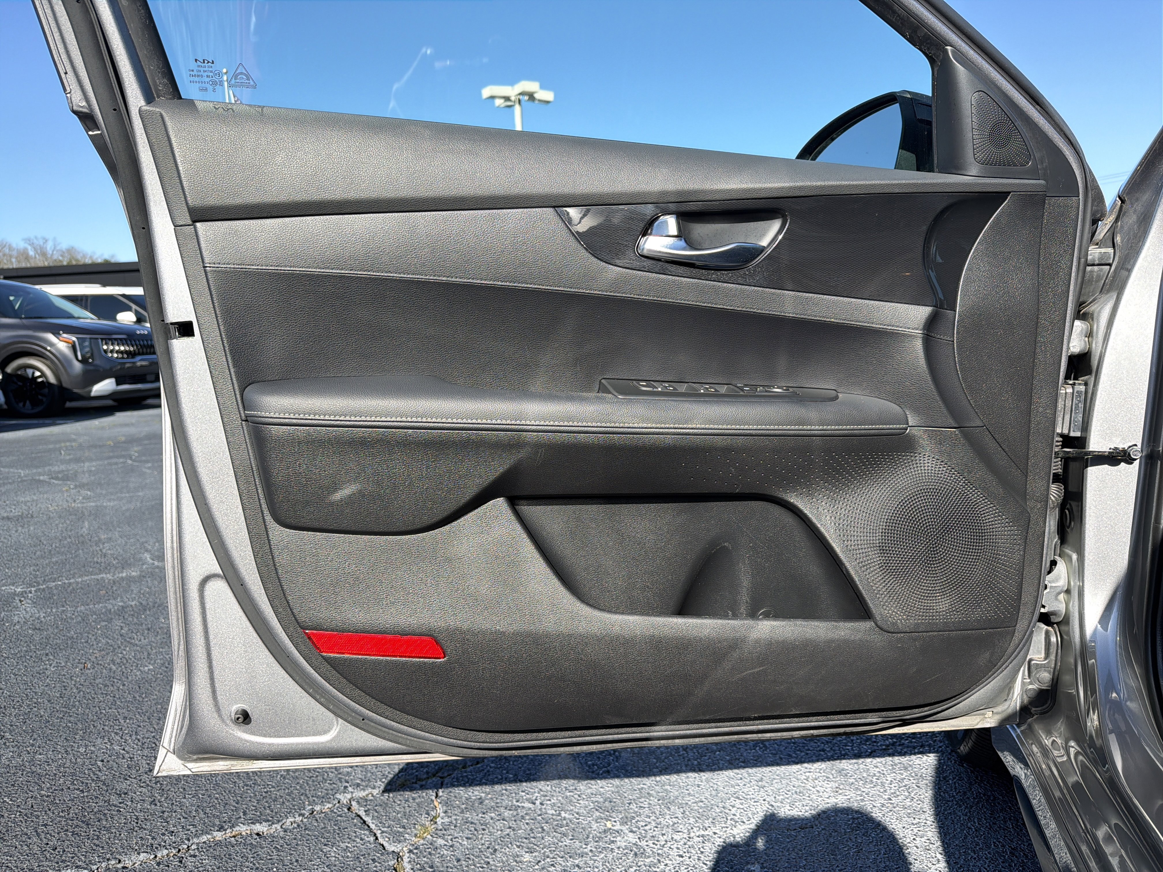 Used 2024 Kia Forte GT-Line image 9