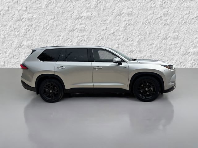 Used 2024 Toyota Grand Highlander Limited image 2