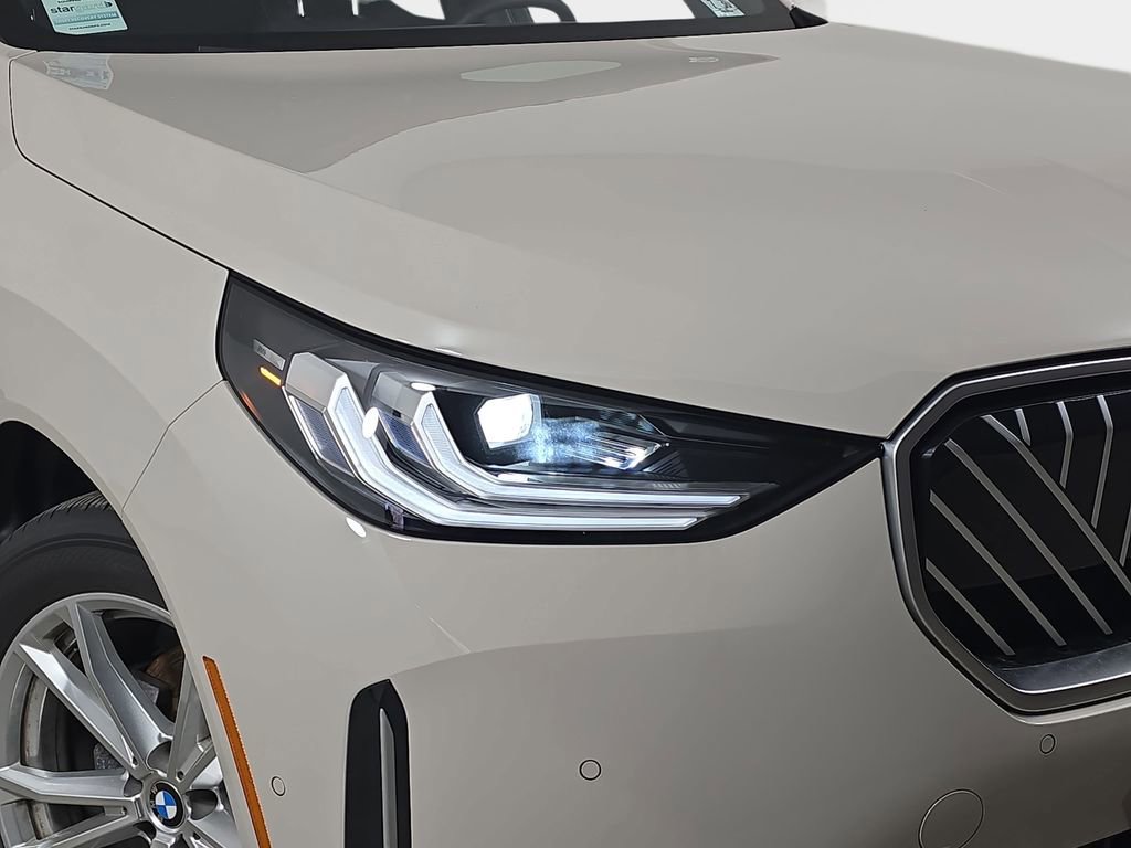 Used 2025 BMW X3 xDrive30i w/ Convenience Package AWD/4WD image 35