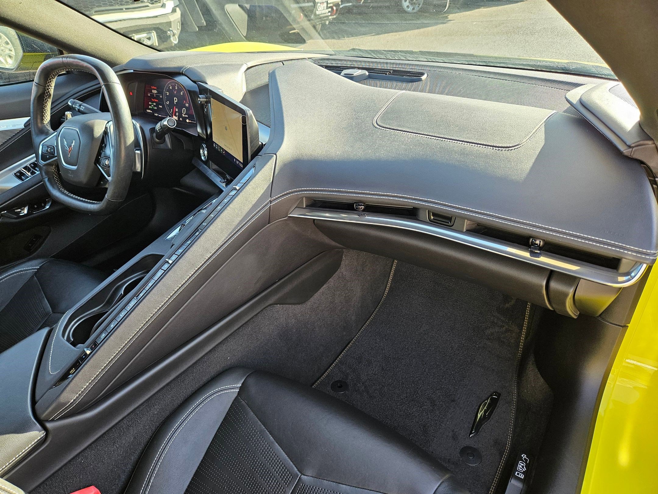 Used 2020 Chevrolet Corvette Stingray Preferred Conv w/ 2LT Preferred Equipment Group image 31