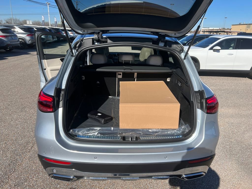 New 2026 Mercedes-Benz GLC 300 image 25