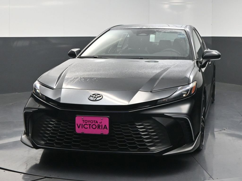 Used 2025 Toyota Camry SE w/ Convenience Package image 14