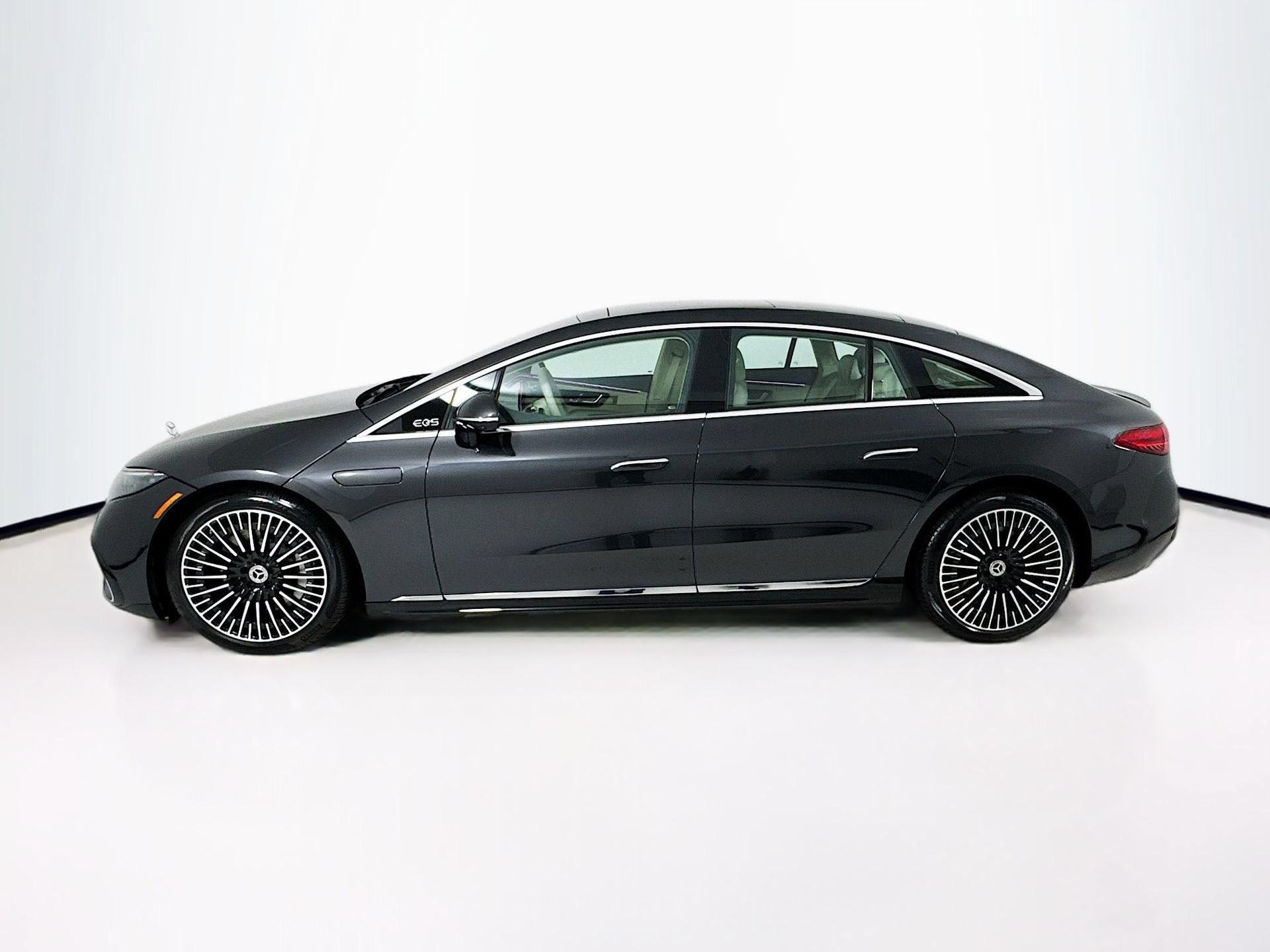 New 2026 Mercedes-Benz EQS 450+ 4MATIC Sedan image 5
