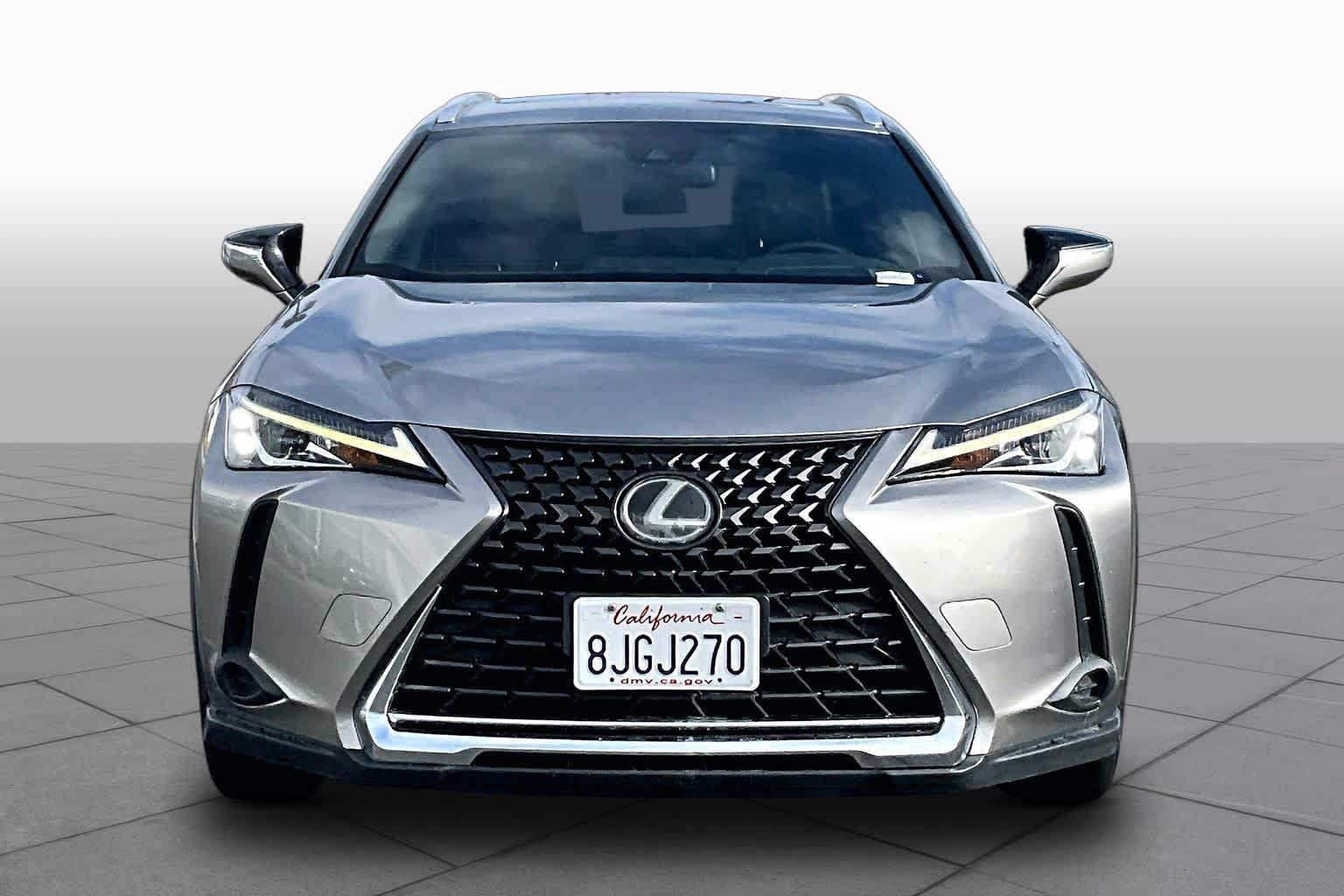 Used 2019 Lexus UX 200 w/ Accessory Package 2 FWD image 3