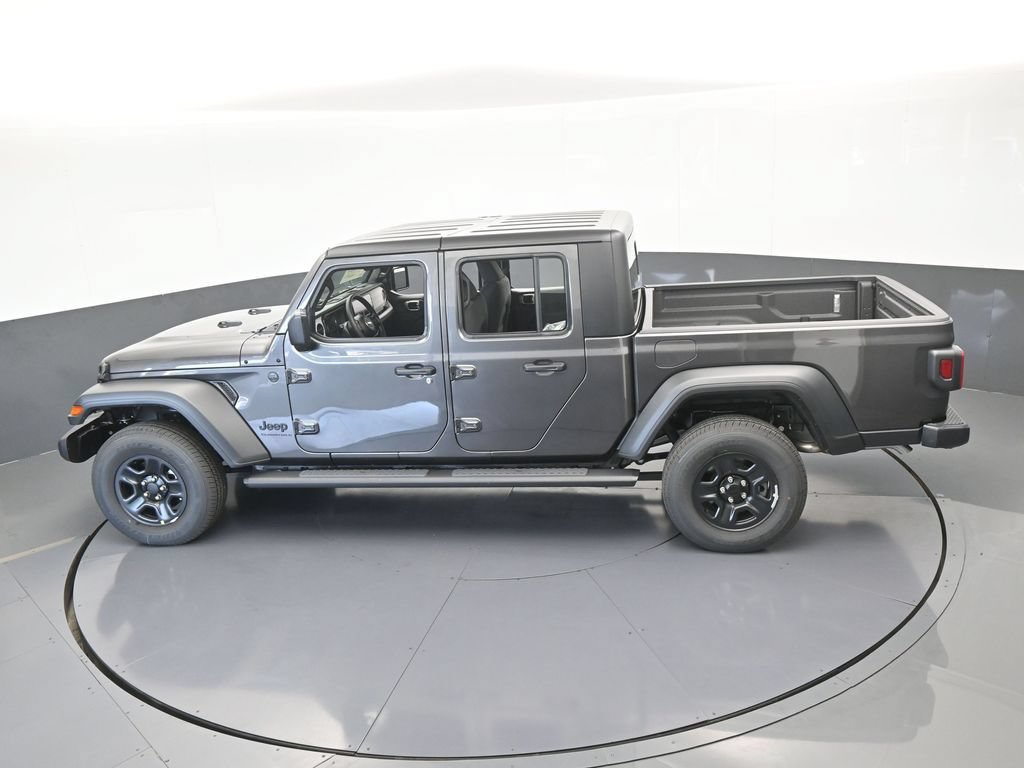 New 2026 Jeep Gladiator Sport AWD/4WD image 39