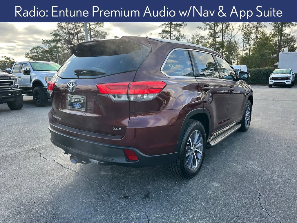 Used 2018 Toyota Highlander XLE image 6