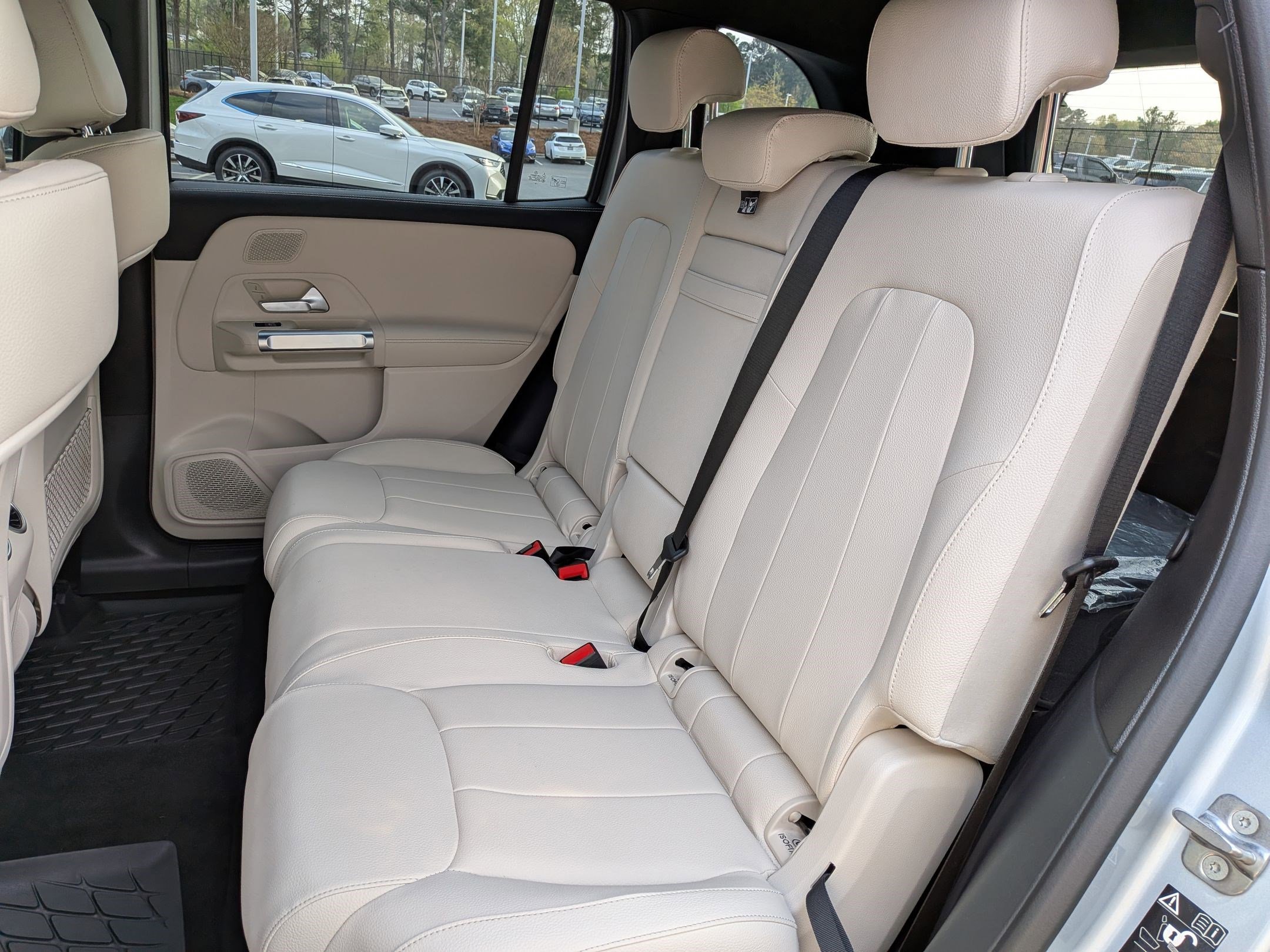 Certified 2026 Mercedes-Benz GLB 250 image 31