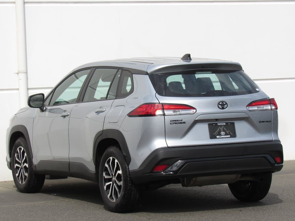 Used 2025 Toyota Corolla Cross AWD Hybrid image 5