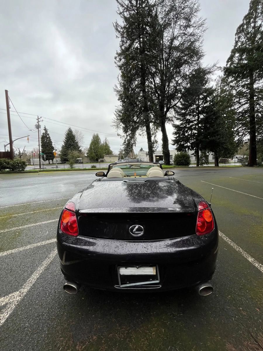 Used 2002 Lexus SC 430 Convertible image 5