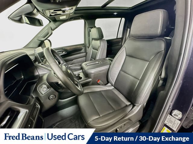 Used 2023 Chevrolet Suburban LT w/ LT Signature Plus Package AWD/4WD image 29