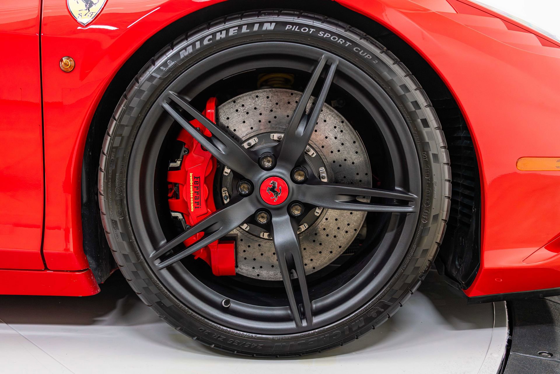 Certified 2015 Ferrari 458 Speciale Coupe RWD image 16