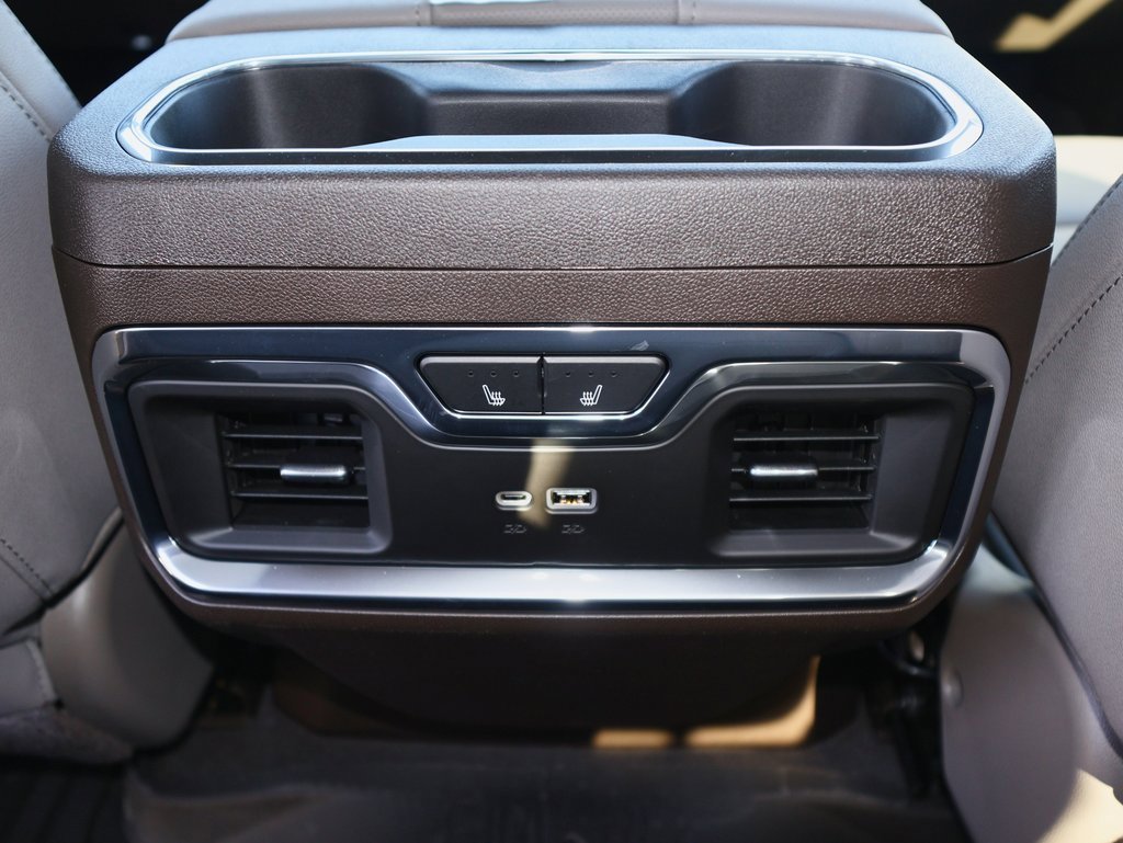 New 2026 GMC Sierra 1500 SLT w/ SLT Premium Plus Package image 17