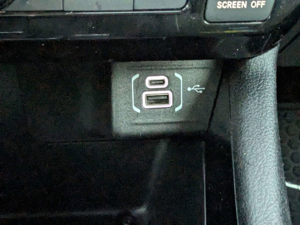 Used 2025 Jeep Compass Trailhawk w/ Trailhawk Elite Group image 23