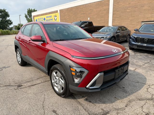 Used 2024 Hyundai Kona SE AWD/4WD image 11