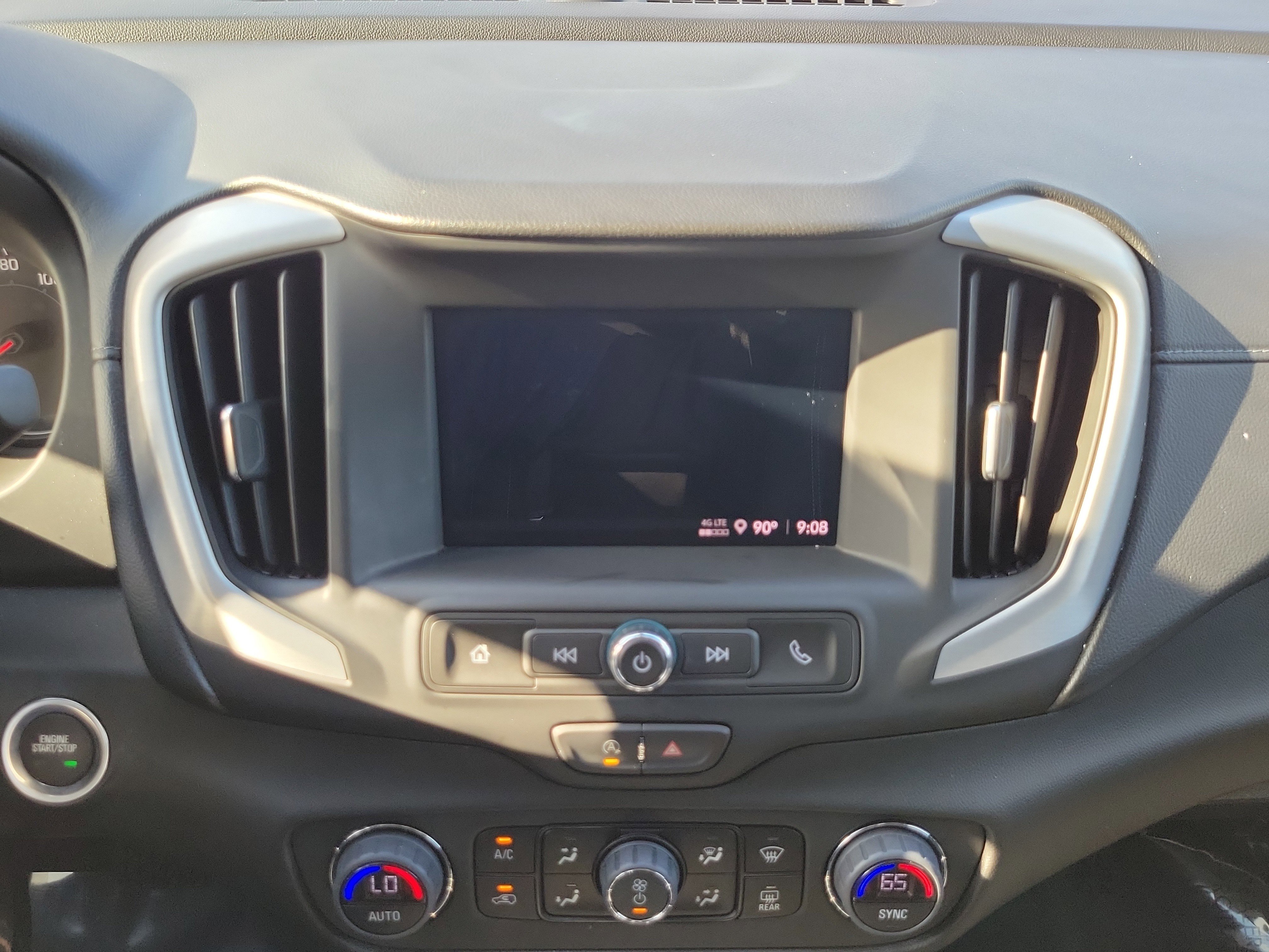 Used 2022 GMC Terrain SLE w/ Driver Convenience Package FWD image 22
