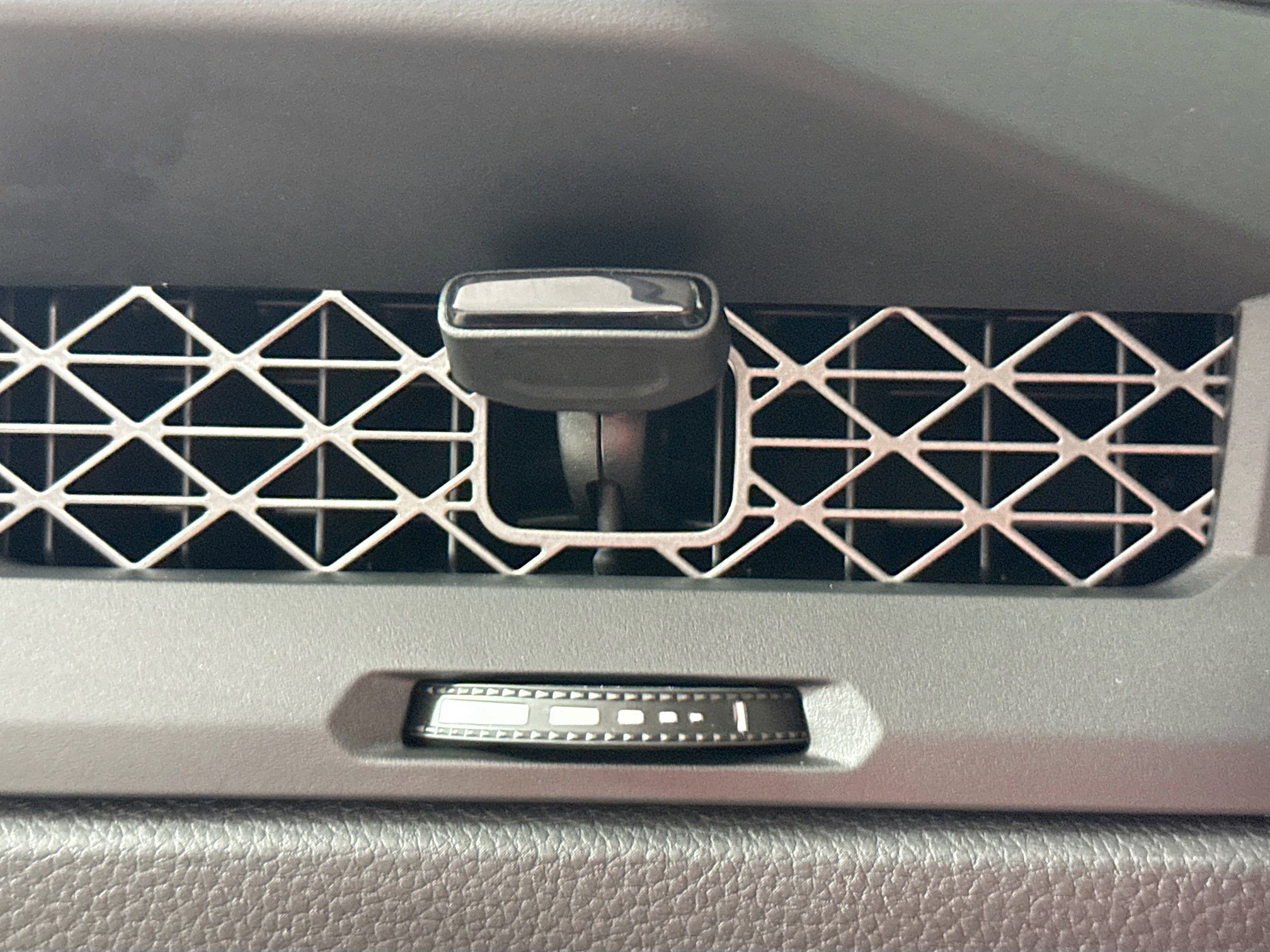 Certified 2025 Honda Accord LX image 9
