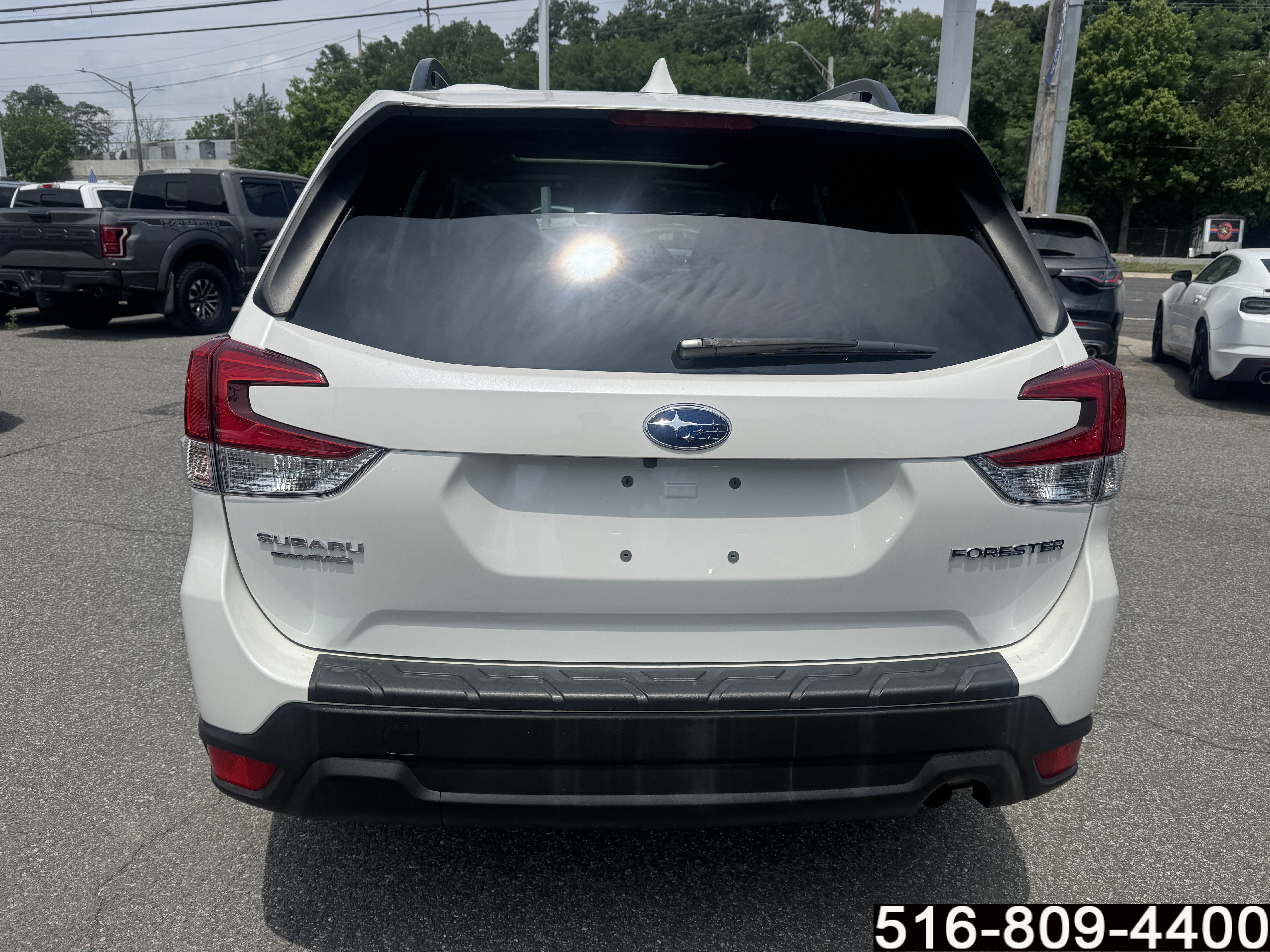 Used 2023 Subaru Forester Premium AWD/4WD image 6
