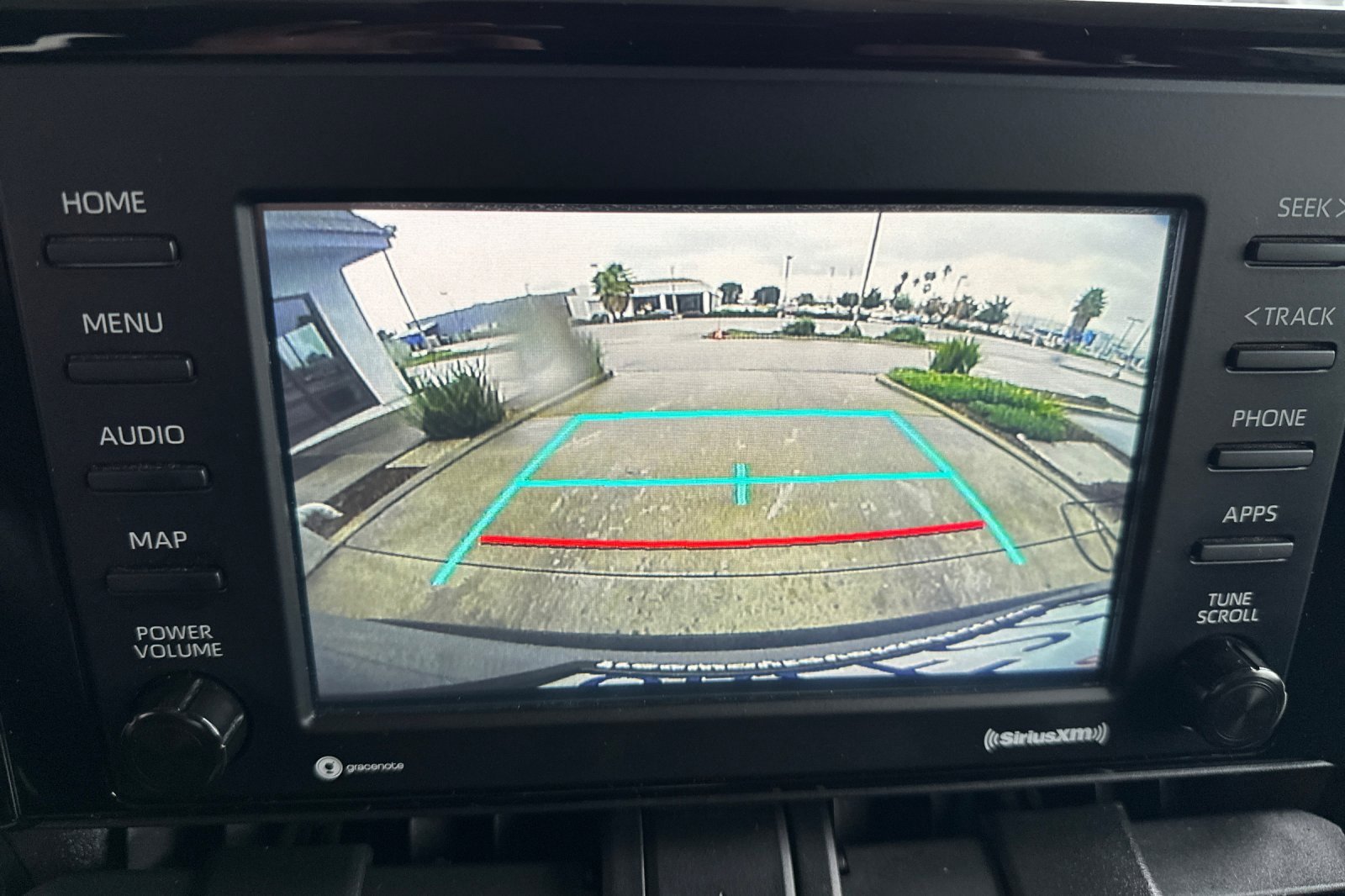 Used 2021 Toyota RAV4 XLE image 21