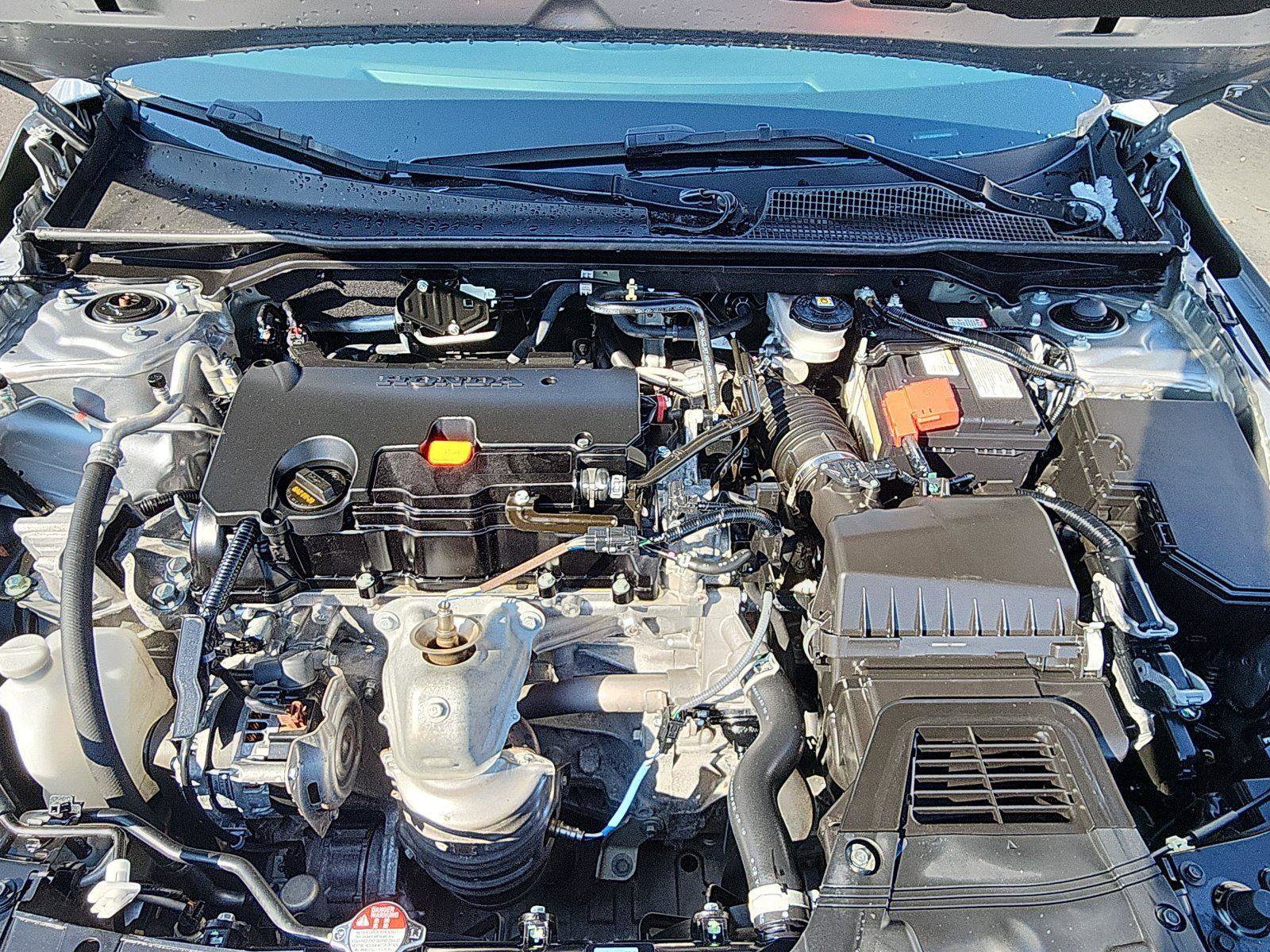 Used 2024 Honda Civic Sport image 11