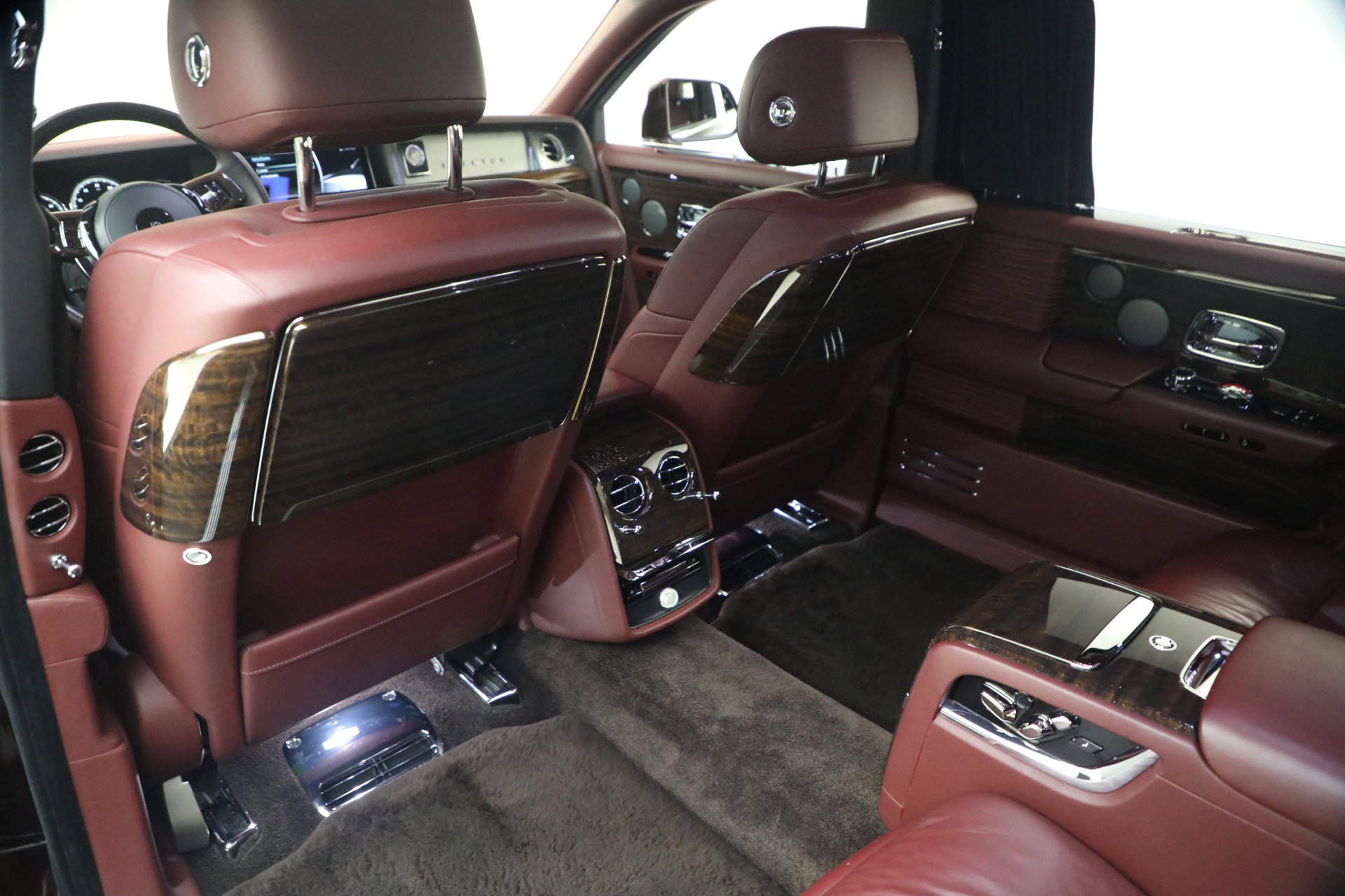 Certified 2018 Rolls-Royce Phantom Extended Wheelbase image 18