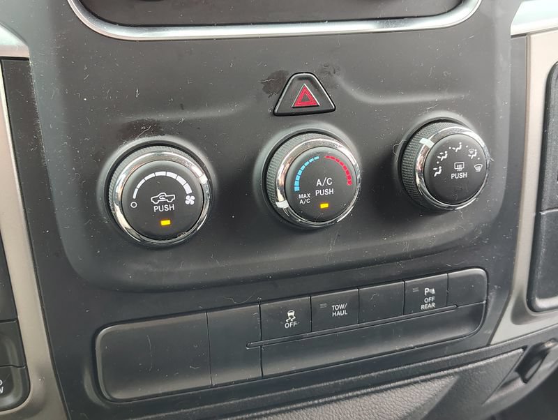 Used 2020 RAM 1500 Warlock AWD/4WD image 27