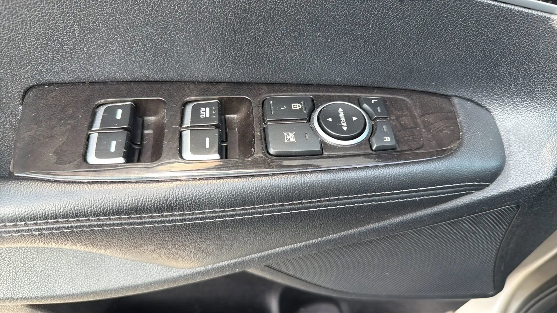 Used 2016 Kia Sorento AWD w/ LX Convenience Package image 20