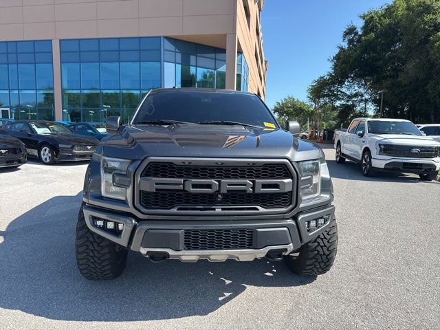 Used 2018 Ford F150 Raptor w/ Equipment Group 802A Luxury AWD/4WD image 11