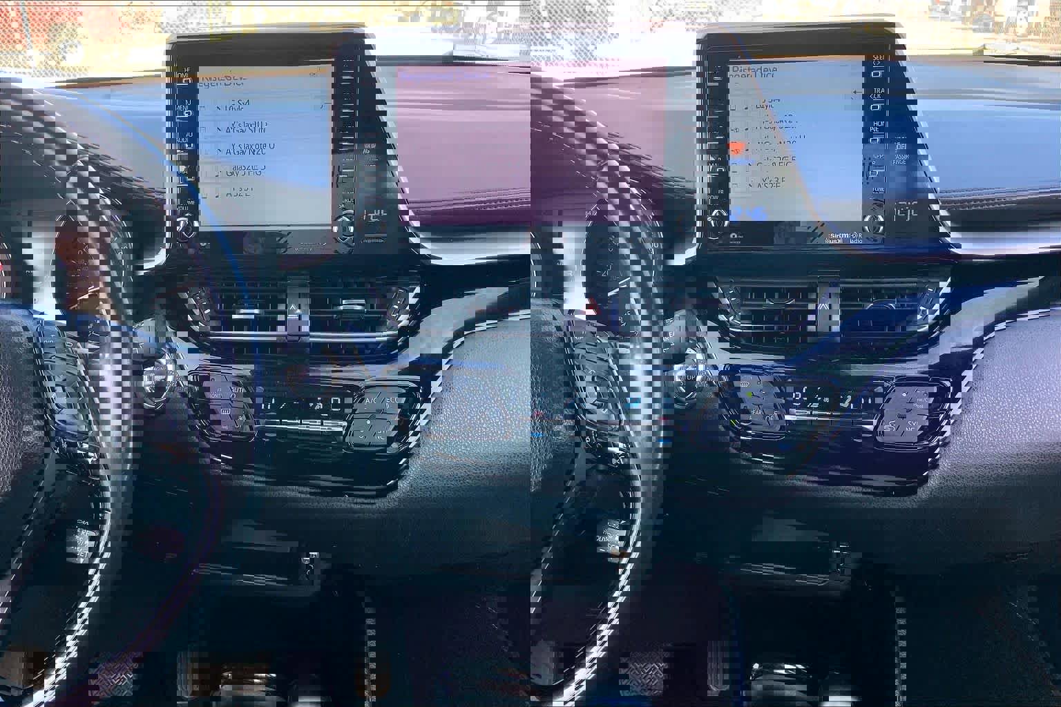 Used 2019 Toyota C-HR LE image 6