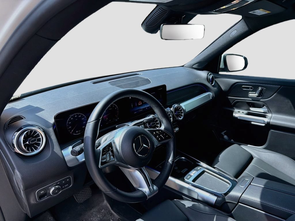 Certified 2024 Mercedes-Benz GLB 250 image 4